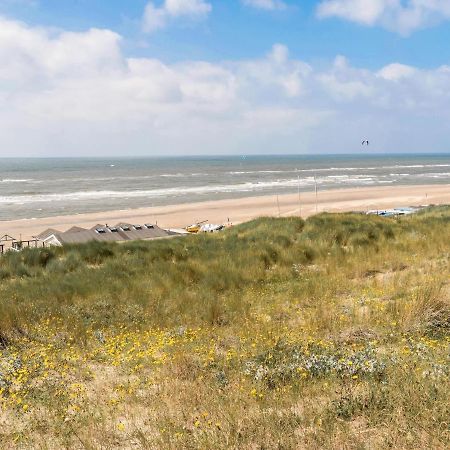 Quaint Summer Holiday Home In Egmond Binnen エクステリア 写真