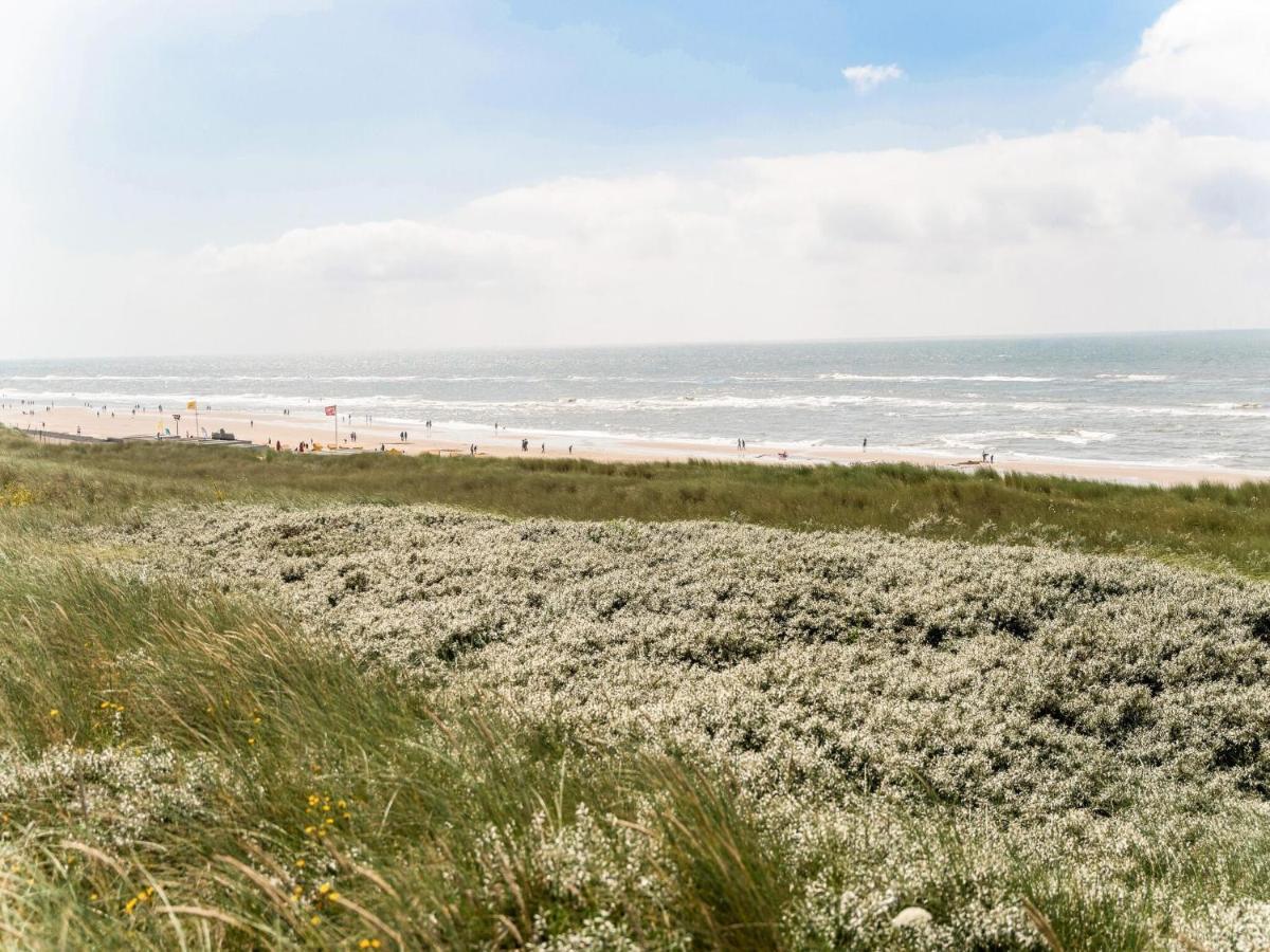Quaint Summer Holiday Home In Egmond Binnen エクステリア 写真