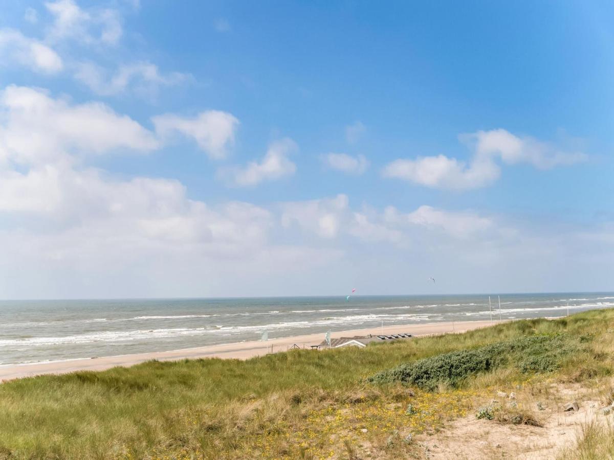 Quaint Summer Holiday Home In Egmond Binnen エクステリア 写真